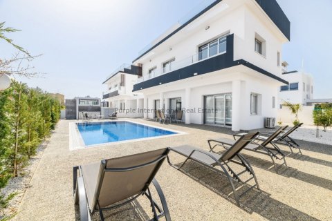 3 bedrooms Villa in Pernera, Ammochostos, Cyprus No. 37753