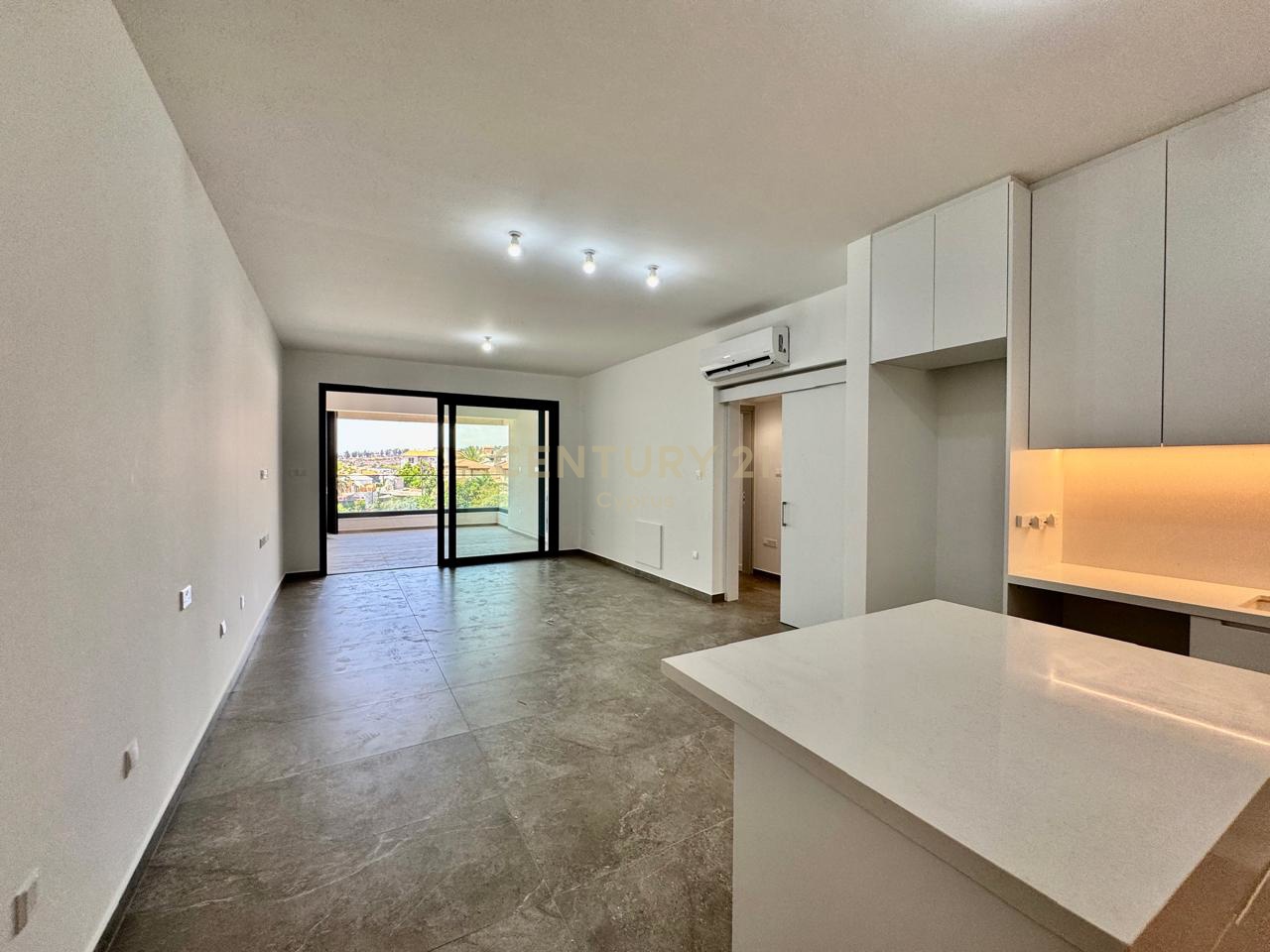 2 bedrooms Apartment in Limassol, Cyprus No. 30878