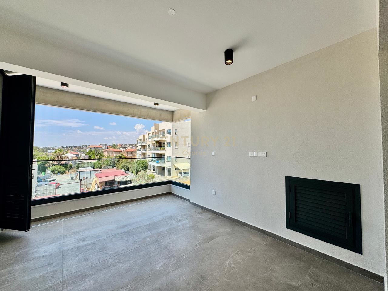 2 bedrooms Apartment in Limassol, Cyprus No. 30878