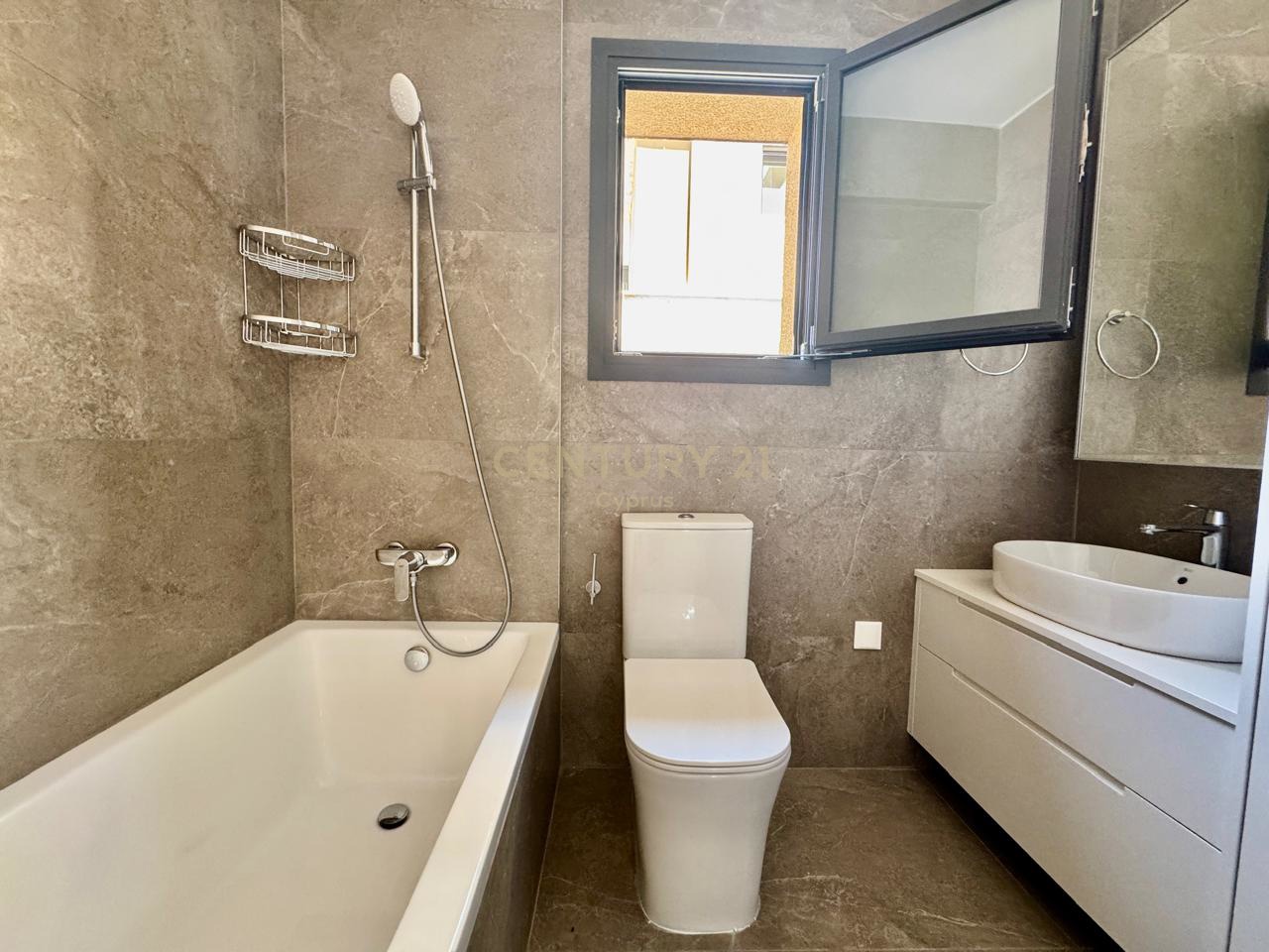2 bedrooms Apartment in Limassol, Cyprus No. 30878
