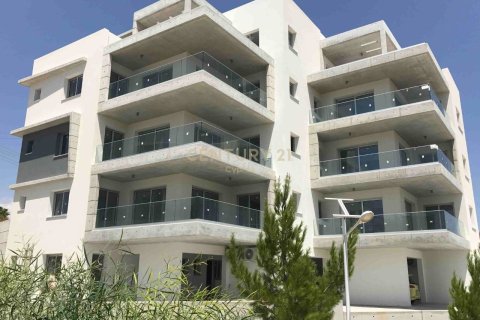 3 dormitorios Apartamento en Agios Athanasios, Limassol, Chipre No. 57827
