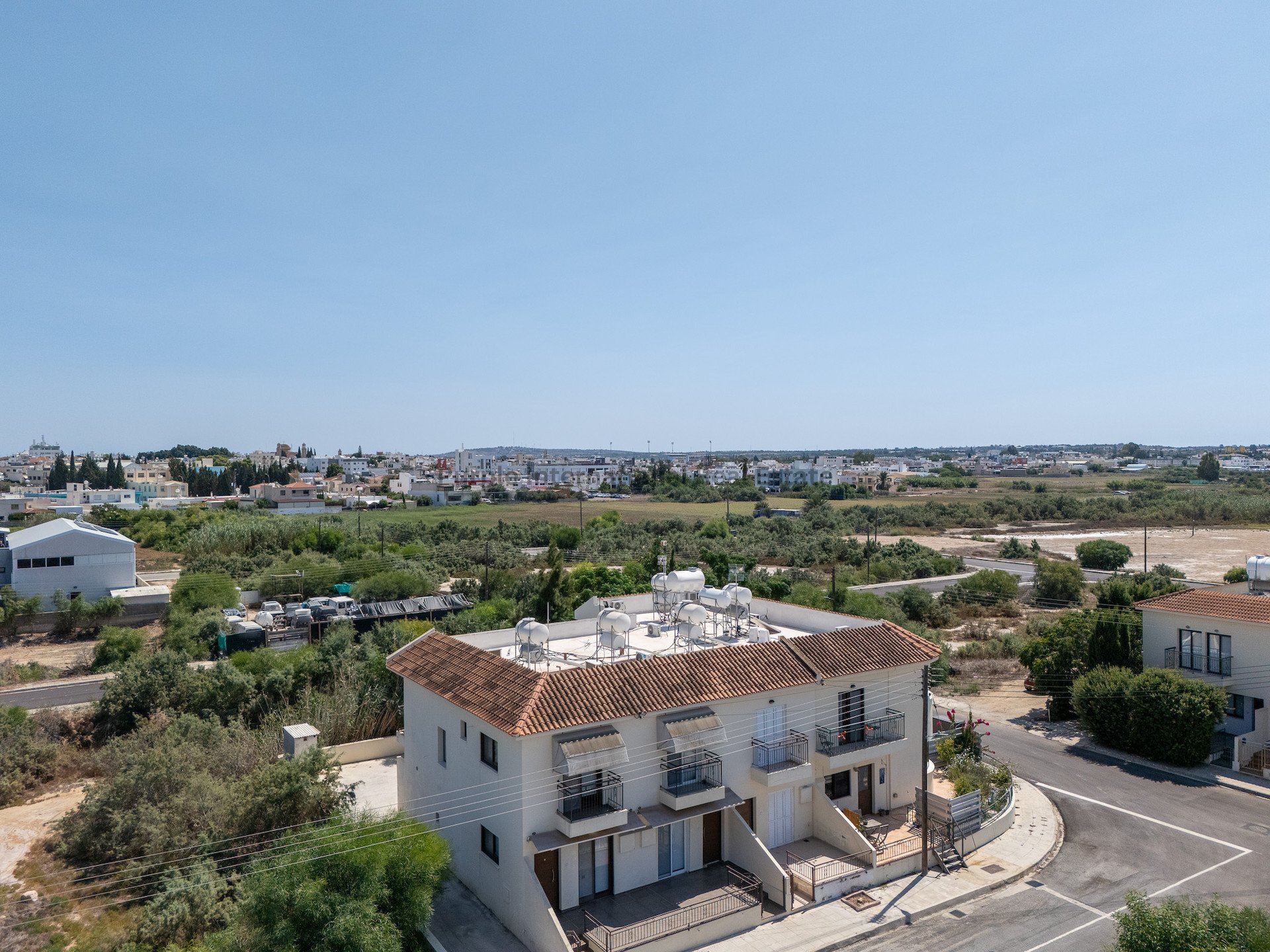 2 bedrooms Townhouse in Paralimni, Ammochostos, Cyprus No. 58404