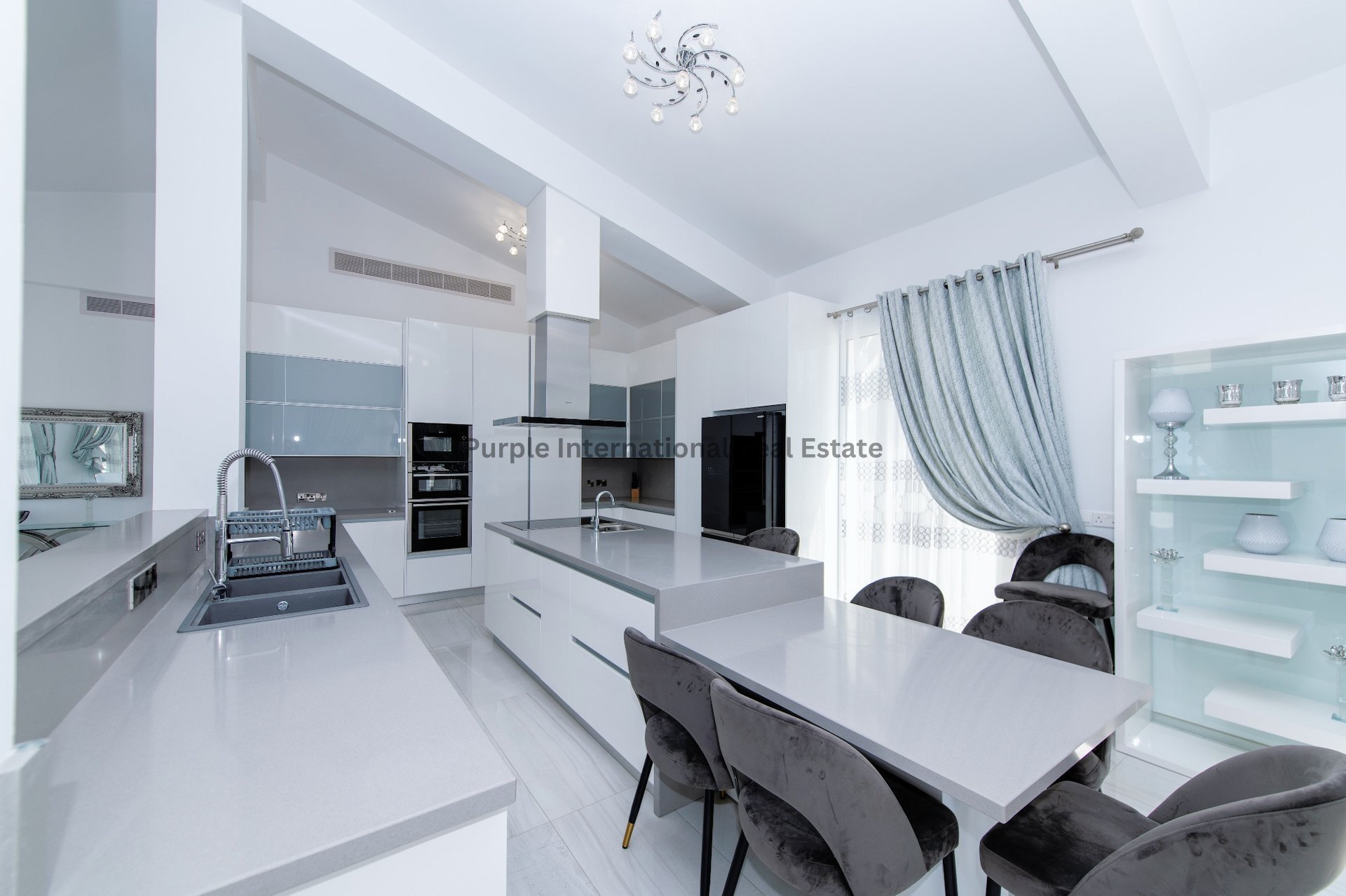 4 dormitorios Villa en Sea Caves, Pegeia, Paphos, Chipre No. 7682