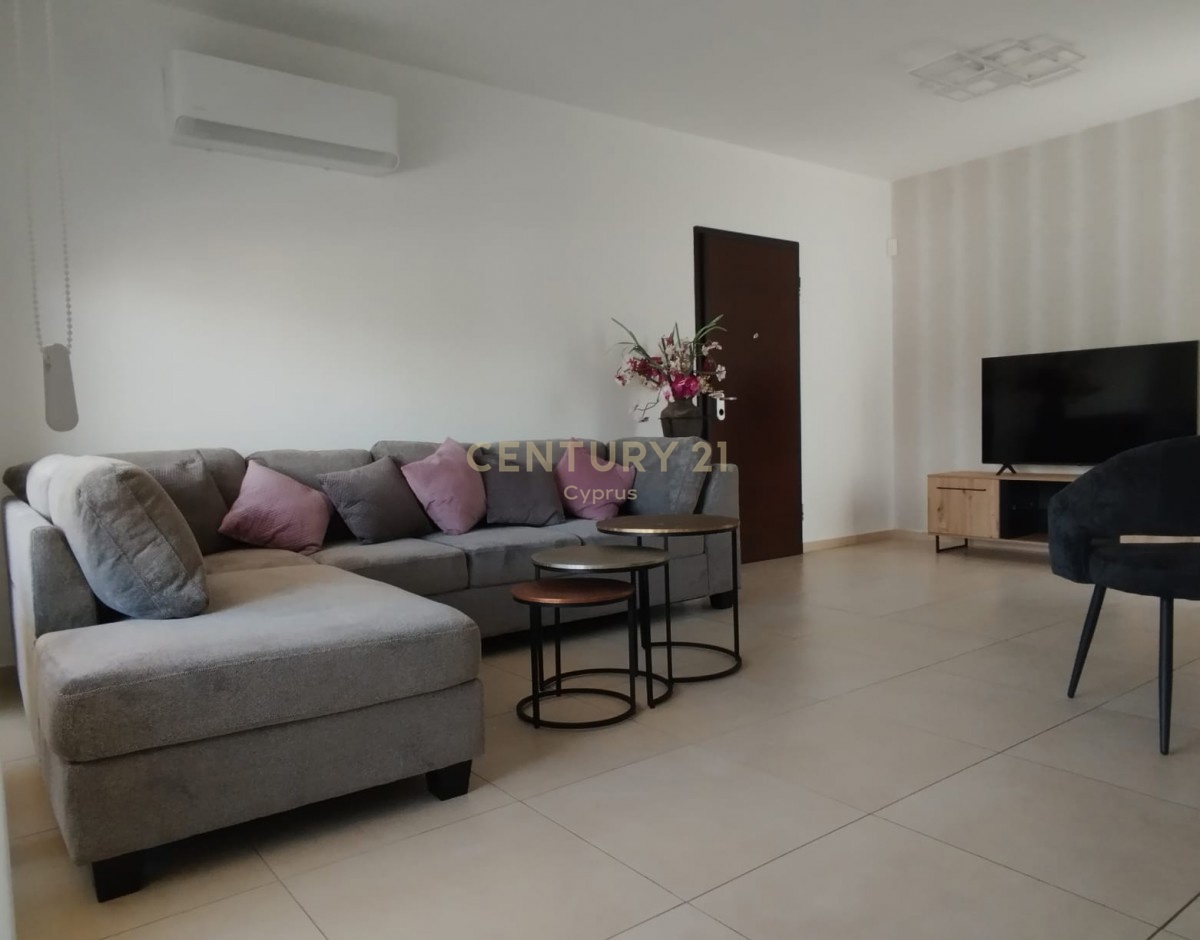 18 bedrooms Building in Mesa Geitonia, Limassol, Cyprus No. 53438