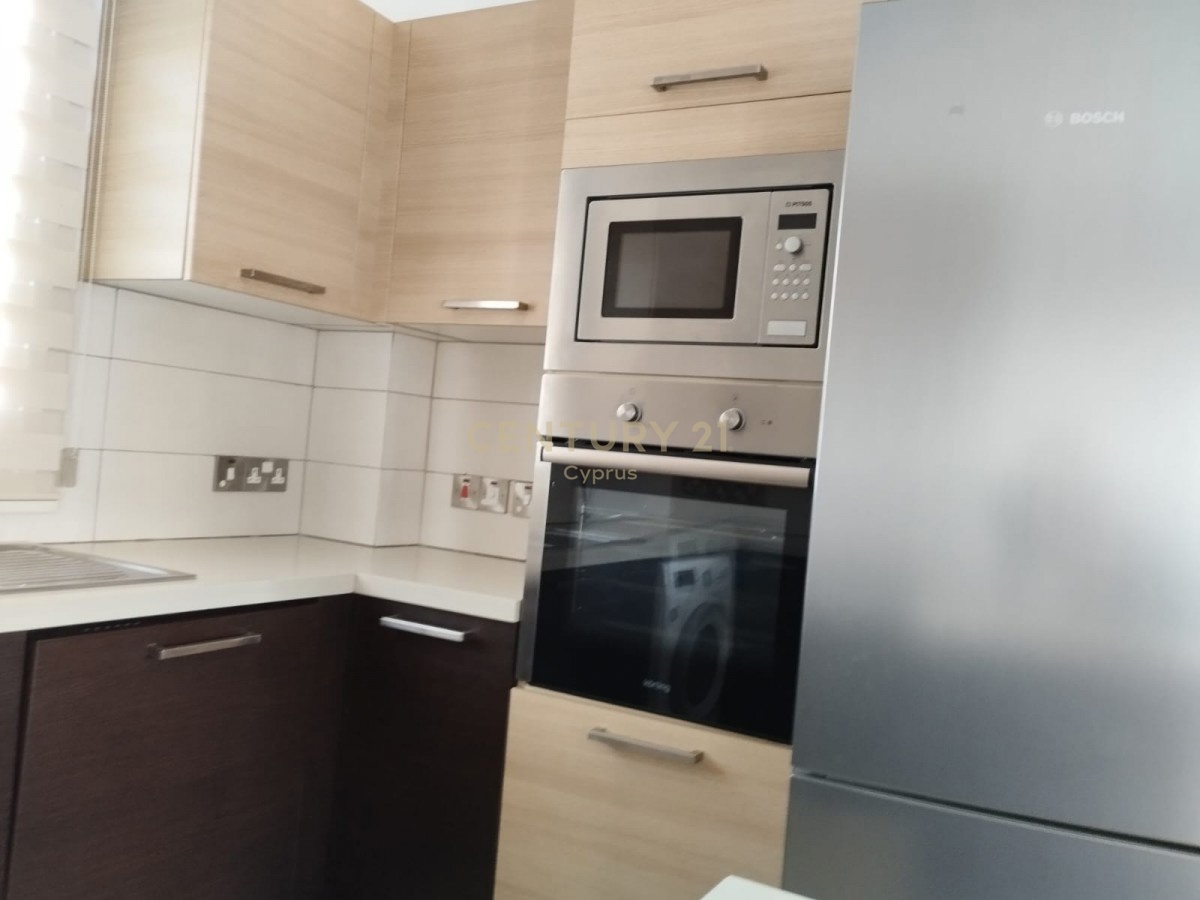 18 bedrooms Building in Mesa Geitonia, Limassol, Cyprus No. 53438