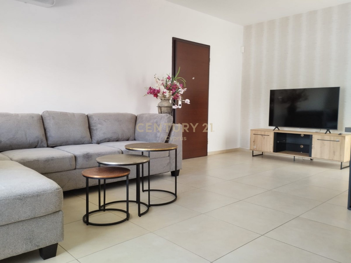 18 bedrooms Building in Mesa Geitonia, Limassol, Cyprus No. 53438