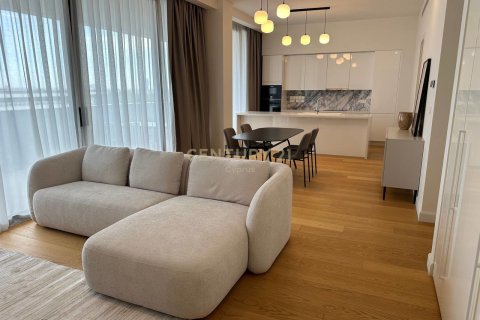 3 bedrooms Apartment in Germasogeia, Limassol, Cyprus No. 35872