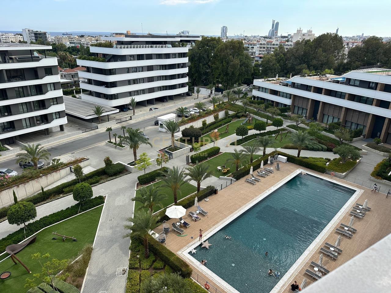 3 bedrooms Apartment in Germasogeia, Limassol, Cyprus No. 35872