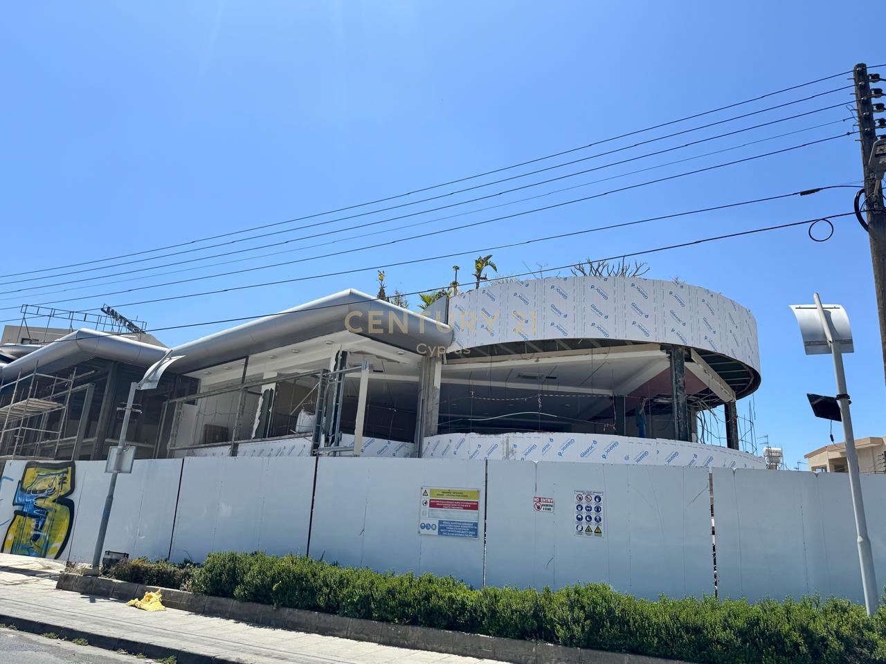 500m2 Local comercial en Kato Polemidia, Limassol, Chipre No. 53703