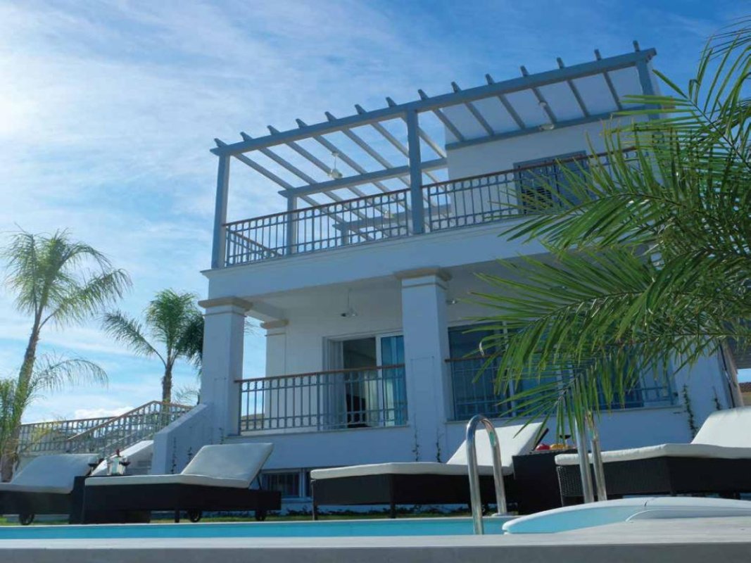 Studio Villa in Nicosia, Cyprus No. 38065