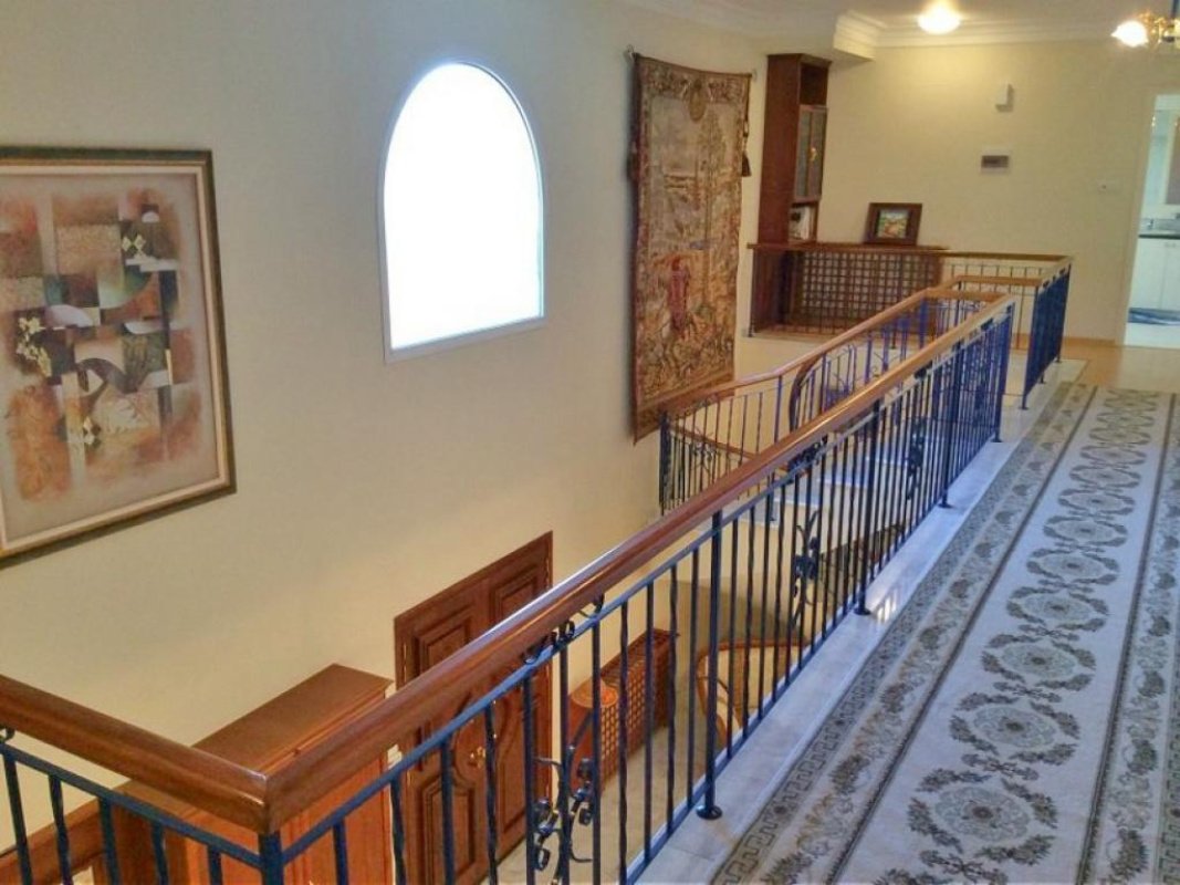 3 bedrooms Villa in Limassol, Cyprus No. 38066
