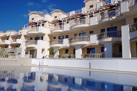 Квартира с 3 спальнями в Pearl Park Residences, Пафос, Кипр № 5332