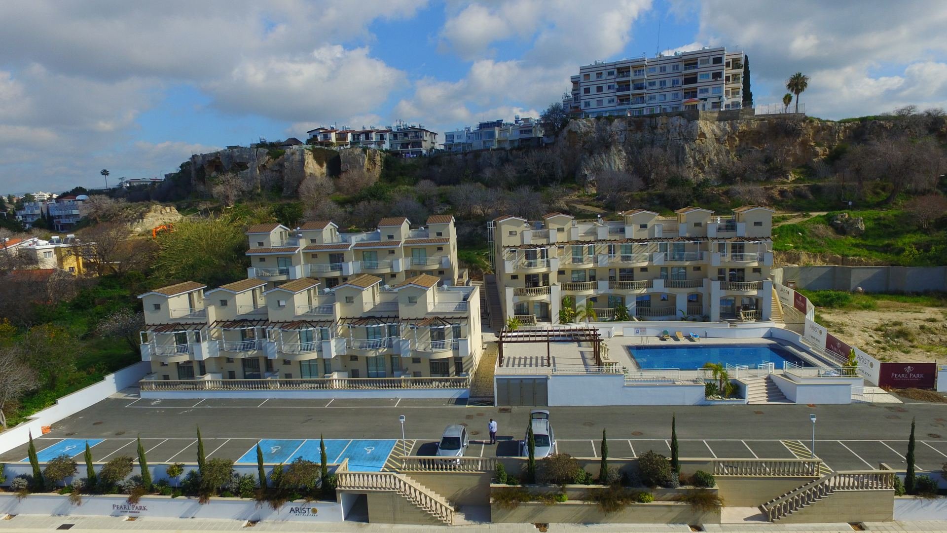 Квартира с 3 спальнями в Pearl Park Residences, Пафос, Кипр № 5332