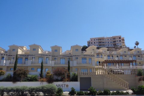 3 dormitorios Apartamento en Pearl Park Residences Paphos, Chipre No. 5334