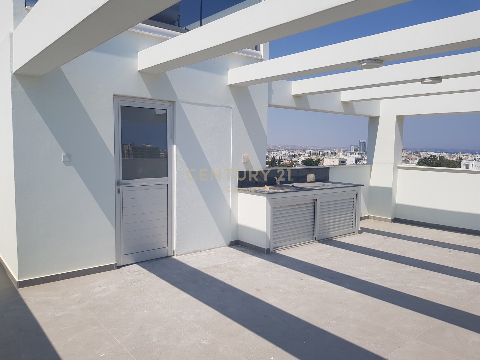 4 dormitorios Ático en Larnaca, Larnaka, Chipre No. 55450