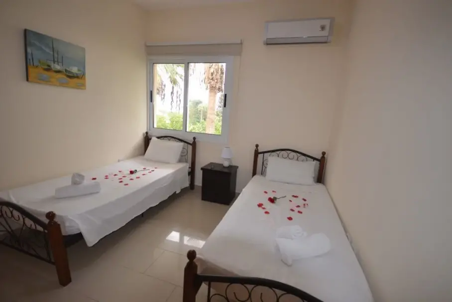 2 bedrooms Apartment in Kato Paphos, Paphos, Cyprus No. 4944