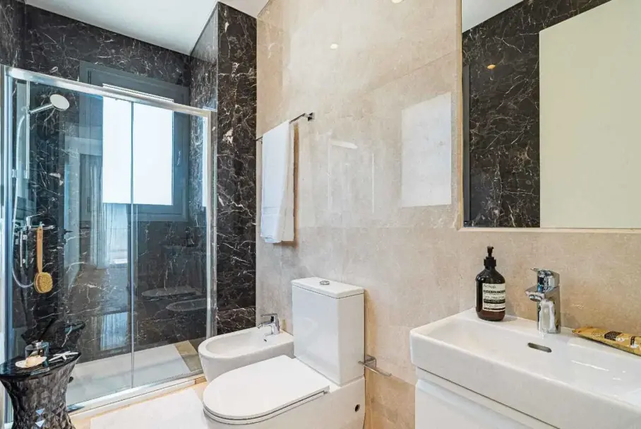 2 bedrooms Apartment in Germasogeia, Limassol, Cyprus No. 4947