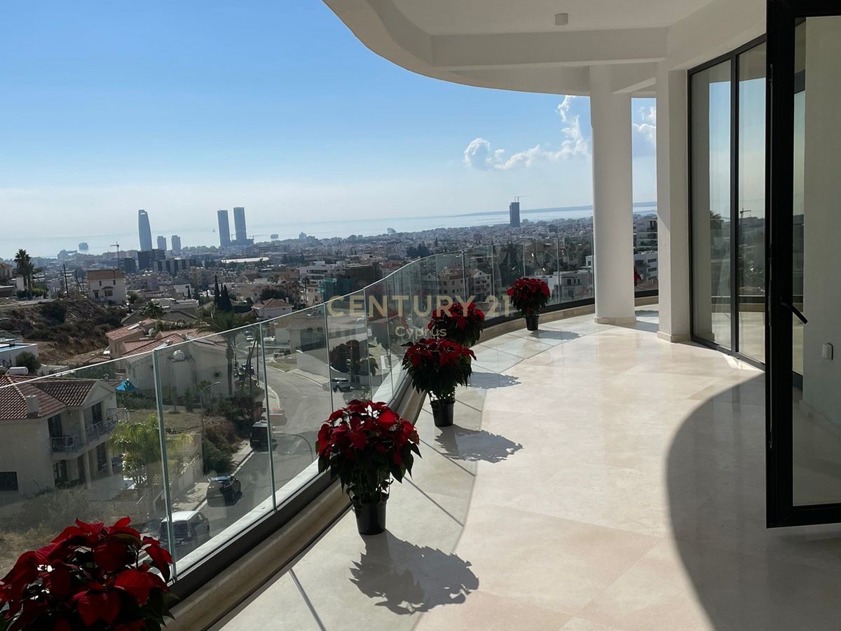 4 bedrooms Penthouse in Agios Athanasios, Limassol, Cyprus No. 6540