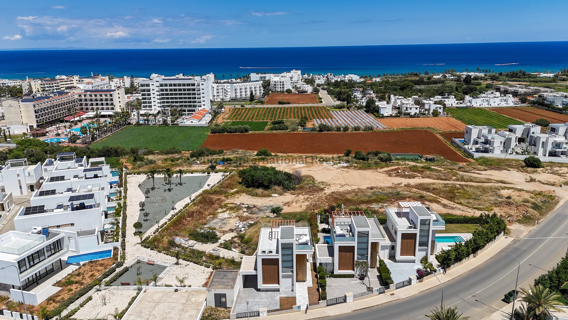 5 bedrooms Villa in Protaras, Ammochostos, Cyprus No. 39046