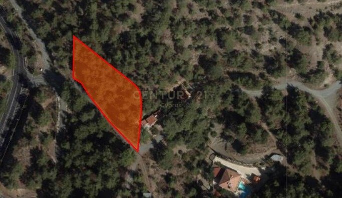 Terrain à Moniatis, Limassol, Chypre No. 54076