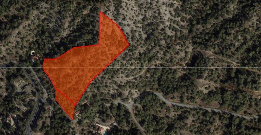 Terrain à Moniatis, Limassol, Chypre No. 54076