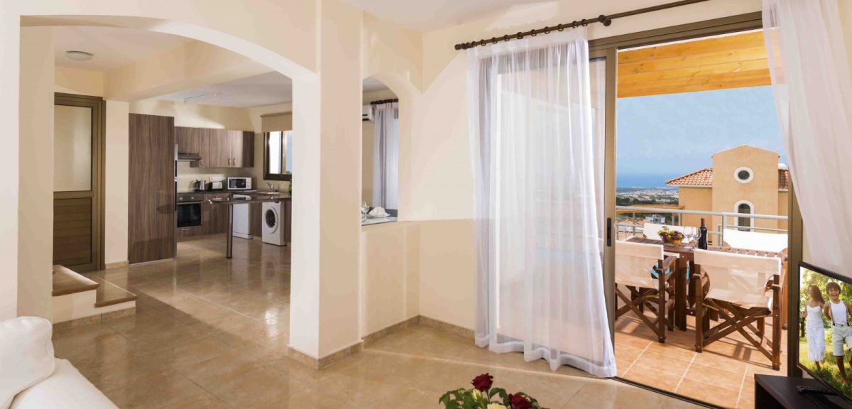 3 rooms Villa in Paphos, Cyprus No. 38021