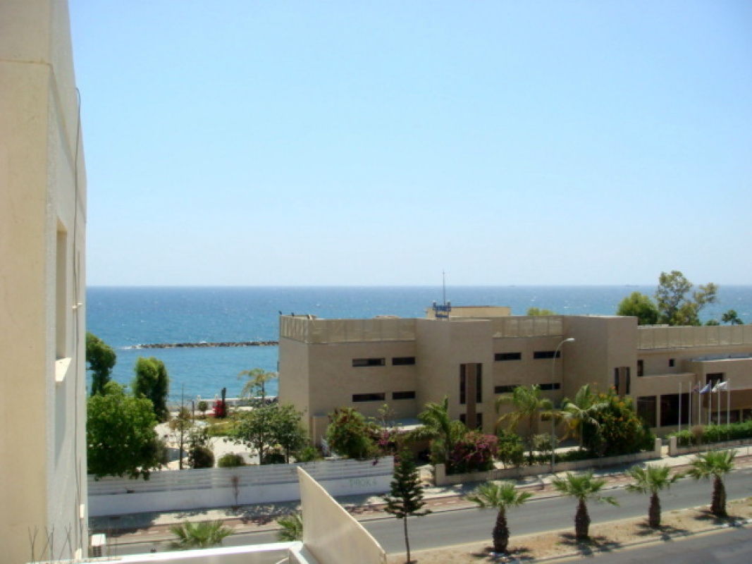 4 dormitorios Apartamento en Limassol, Chipre No. 38275