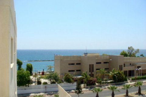 4 dormitorios Apartamento en Limassol, Chipre No. 38275