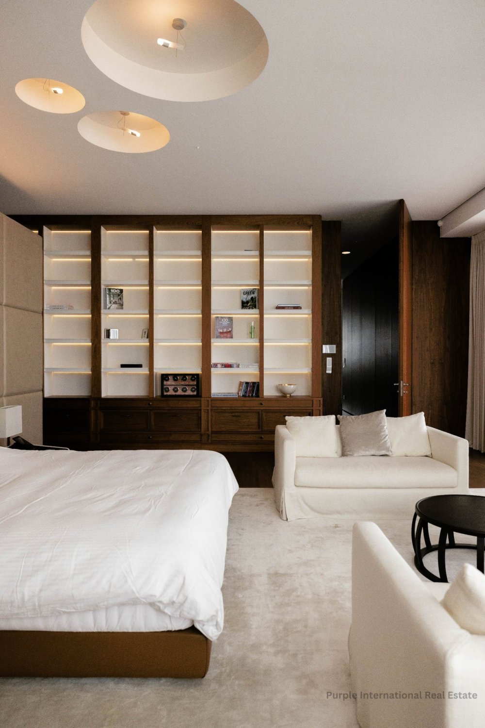 4 bedrooms Apartment in Neapolis, Limassol, Cyprus No. 30748