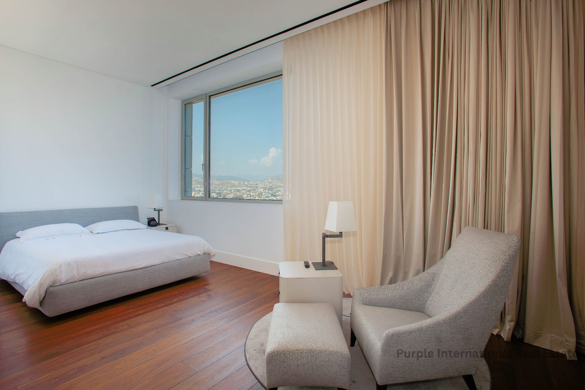 4 bedrooms Apartment in Neapolis, Limassol, Cyprus No. 30748