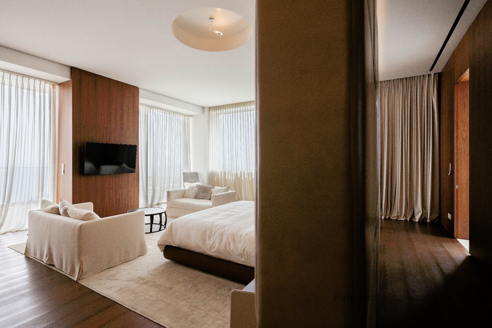 4 bedrooms Apartment in Neapolis, Limassol, Cyprus No. 30748