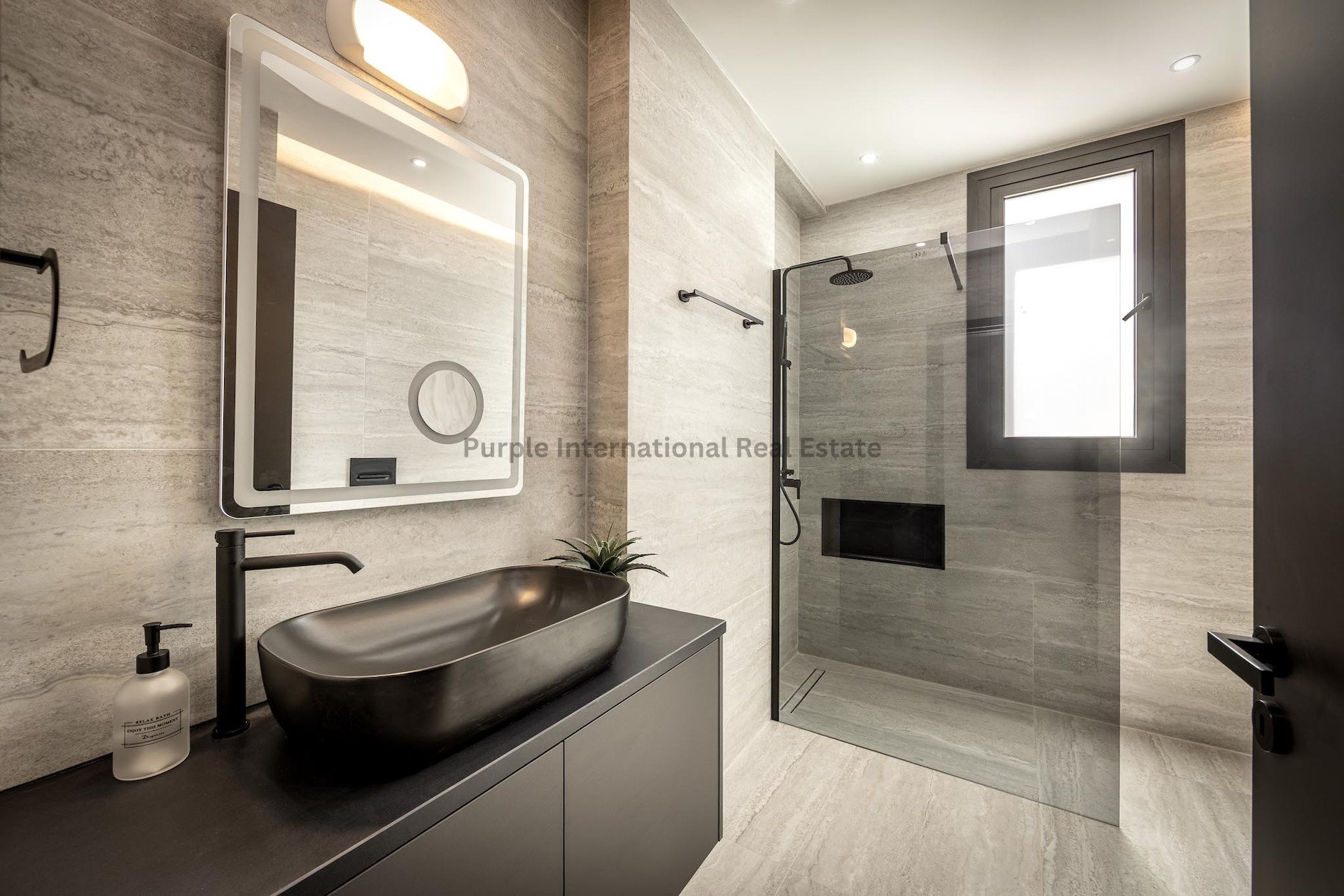 2 dormitorios Apartamento en Larnaca, Larnaka, Chipre No. 51162