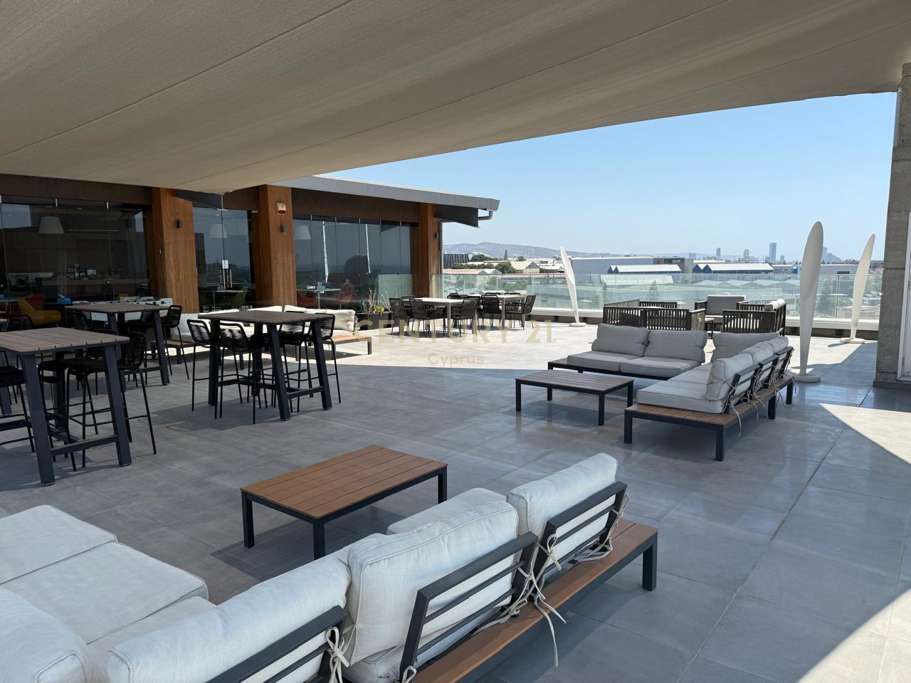 1100m2 Bureau à Agios Athanasios, Limassol, Chypre No. 55901