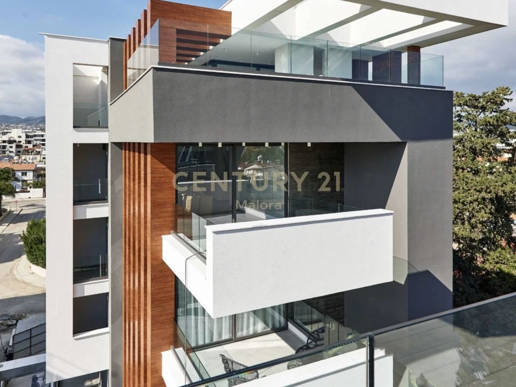 2 bedrooms Apartment in Germasogeia, Limassol, Cyprus No. 6123
