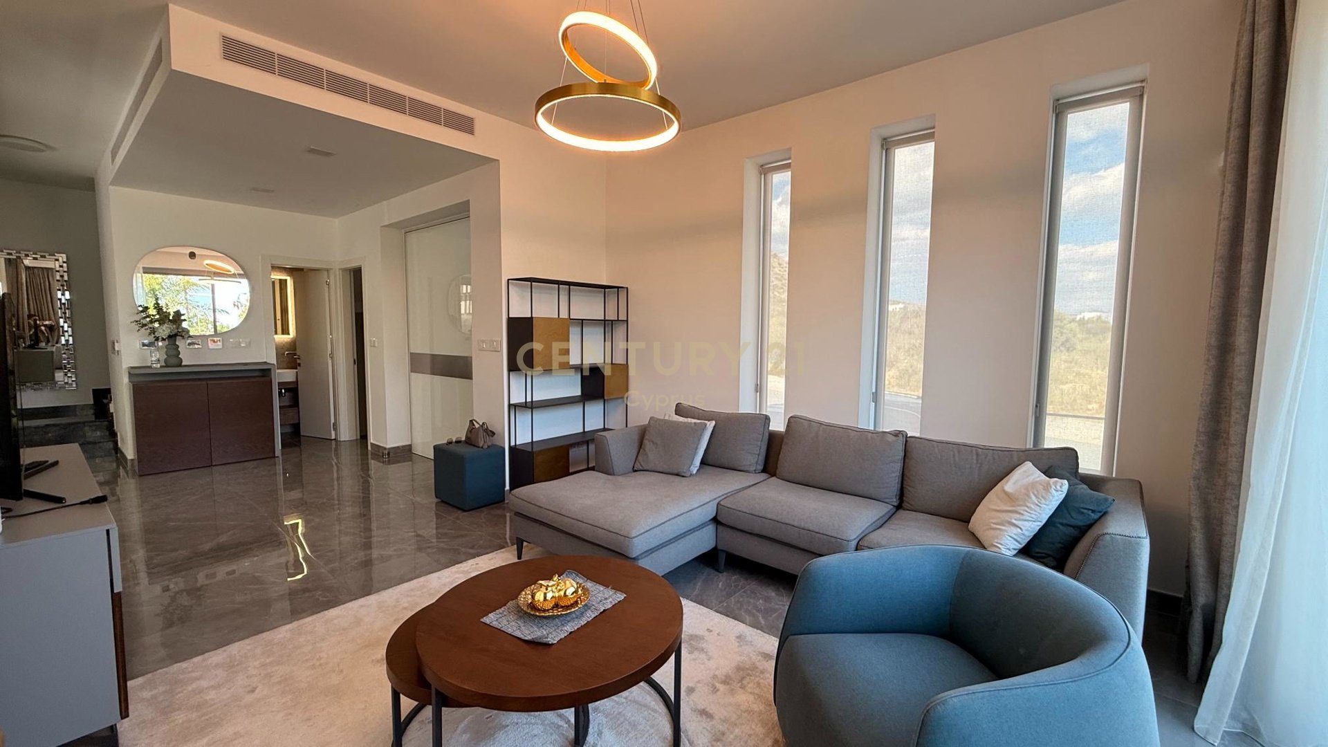 4 chambres Villa à Agios Athanasios, Limassol, Chypre No. 55323