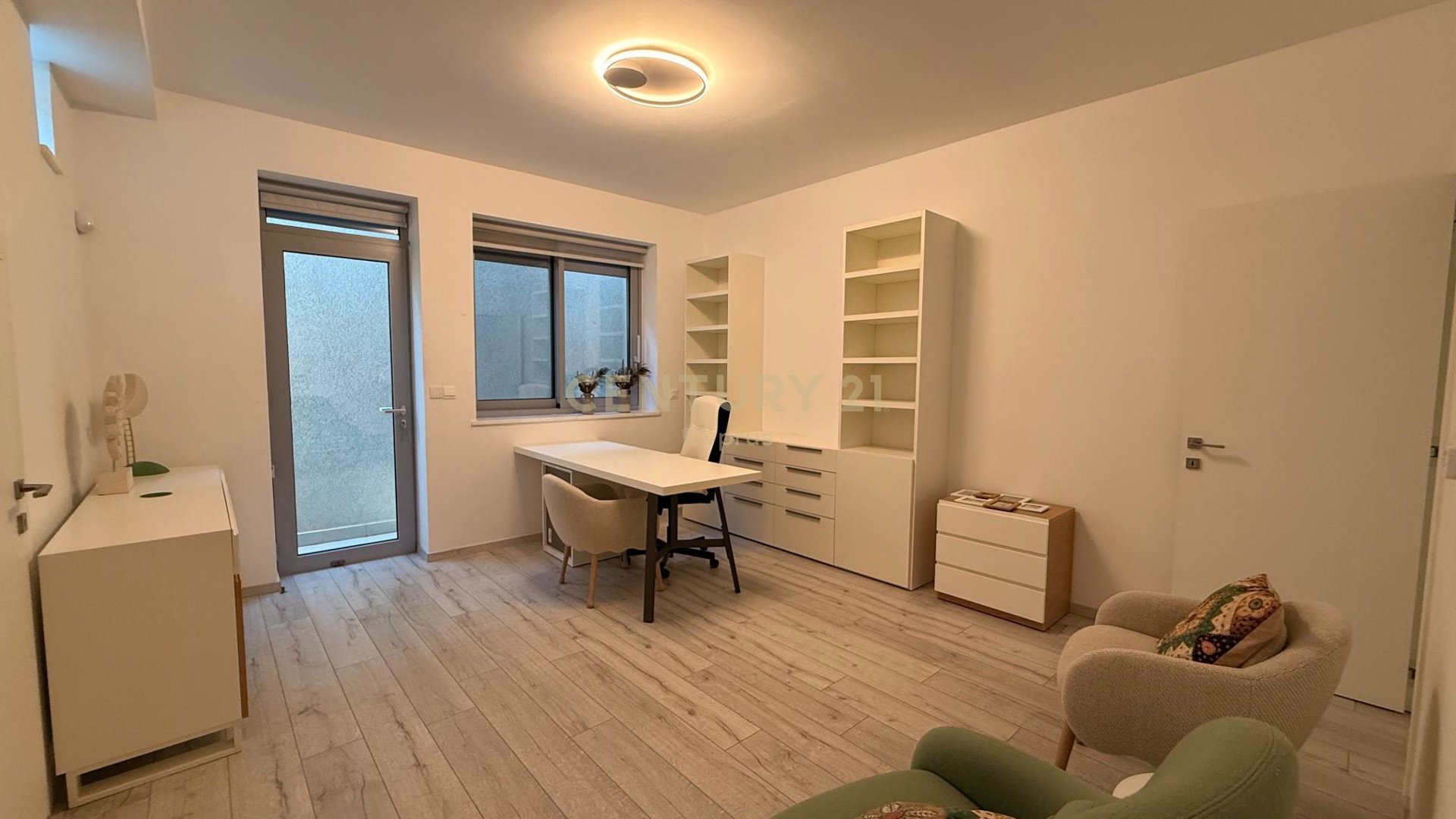 4 chambres Villa à Agios Athanasios, Limassol, Chypre No. 55323