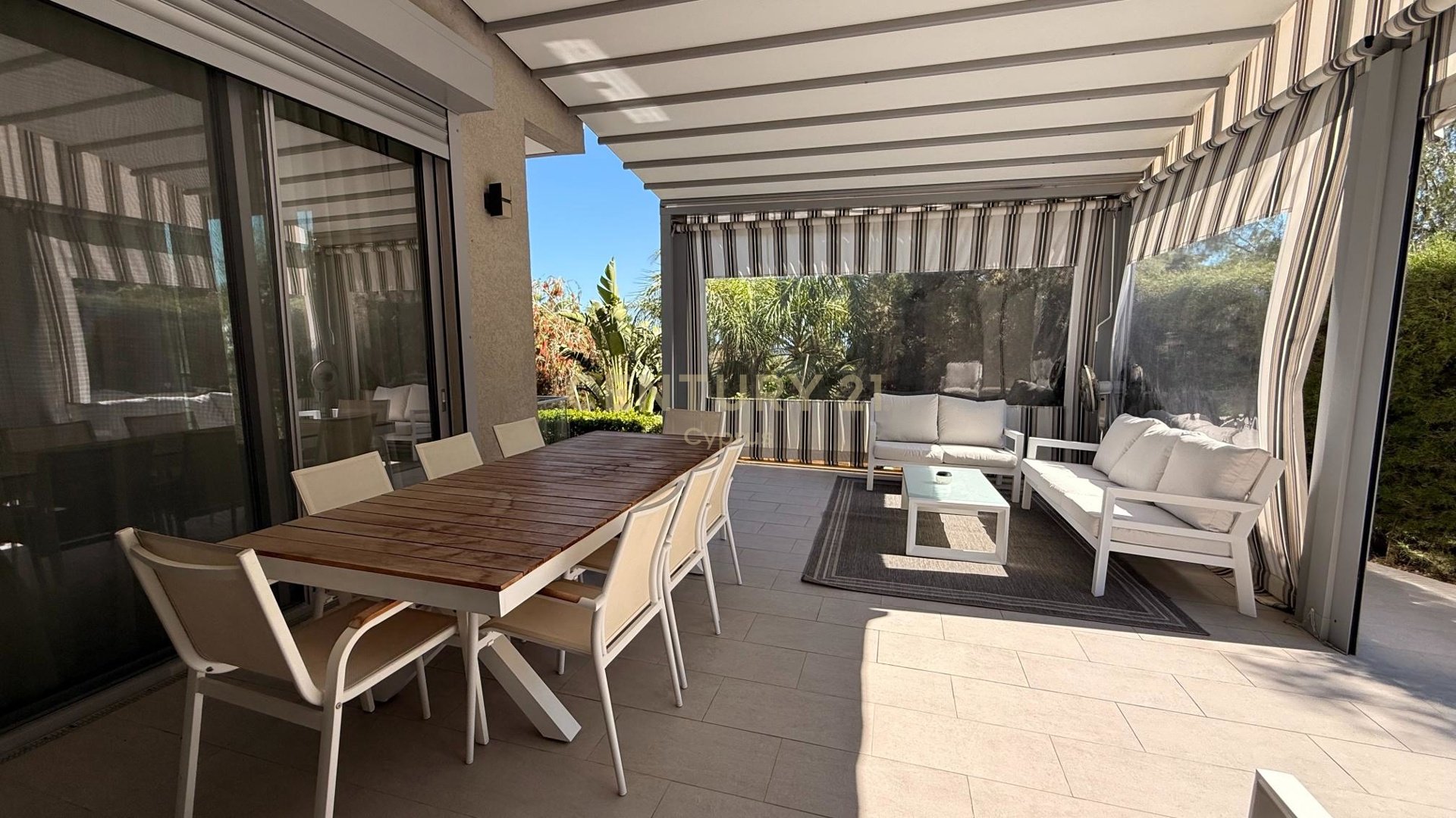 4 chambres Villa à Agios Athanasios, Limassol, Chypre No. 55323