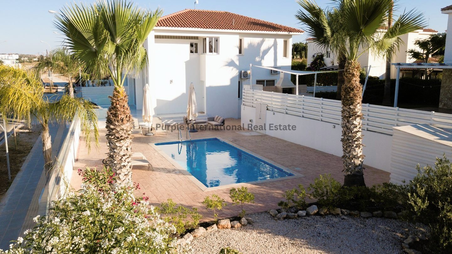 3 bedrooms Villa in Pernera, Ammochostos, Cyprus No. 7652