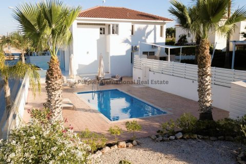 3 bedrooms Villa in Pernera, Ammochostos, Cyprus No. 7652