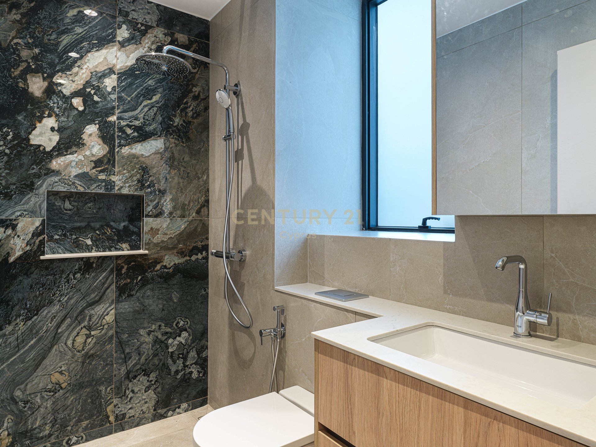2 bedrooms Apartment in Limassol, Cyprus No. 31601