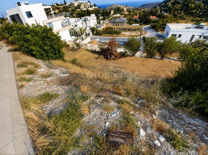 Land in Agios Tychonas, Limassol, Cyprus No. 55100