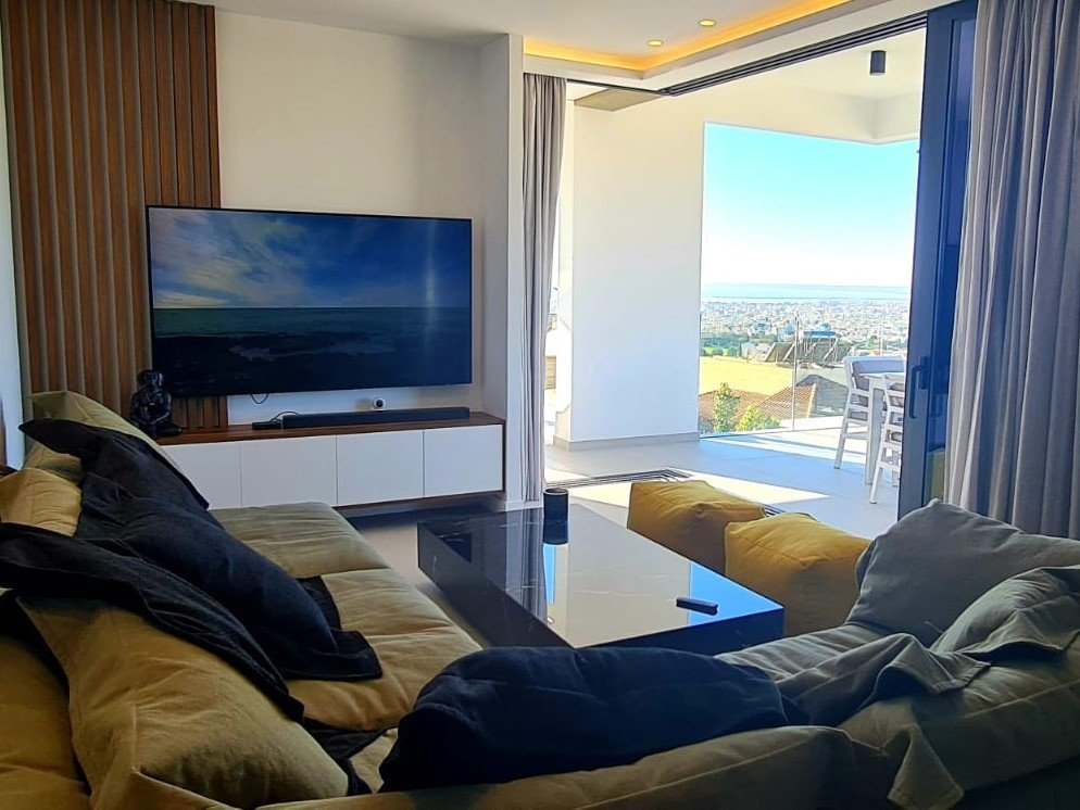 3 bedrooms Penthouse in Mesa Geitonia, Limassol, Cyprus No. 56152