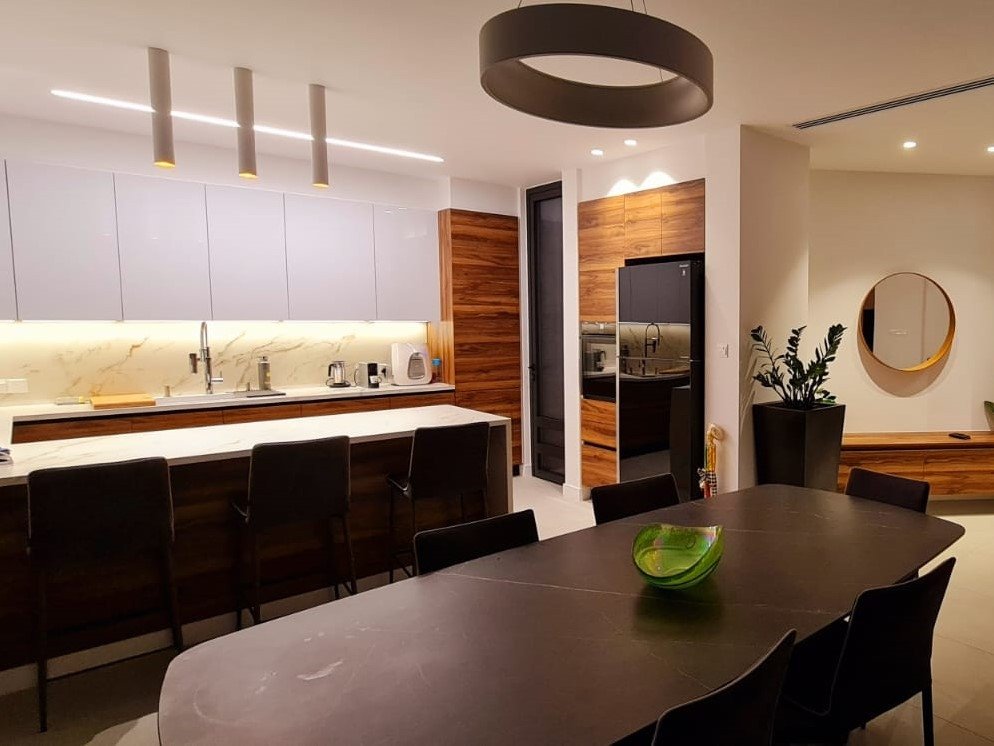 3 bedrooms Penthouse in Mesa Geitonia, Limassol, Cyprus No. 56152