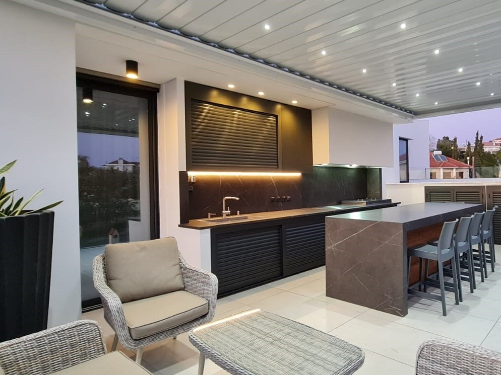 3 bedrooms Penthouse in Mesa Geitonia, Limassol, Cyprus No. 56152