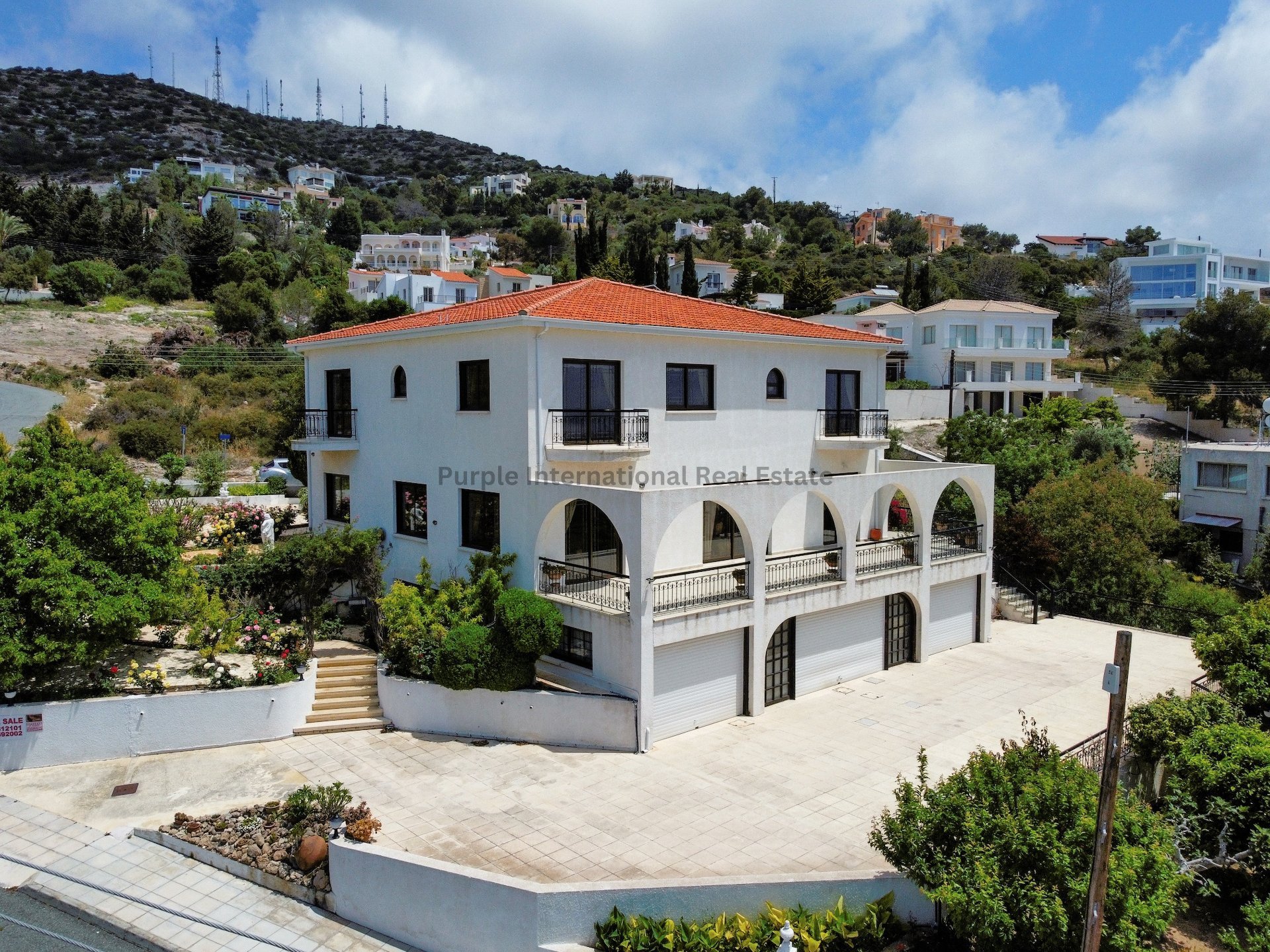 5 chambres Villa à Tala, Paphos, Chypre No. 7781