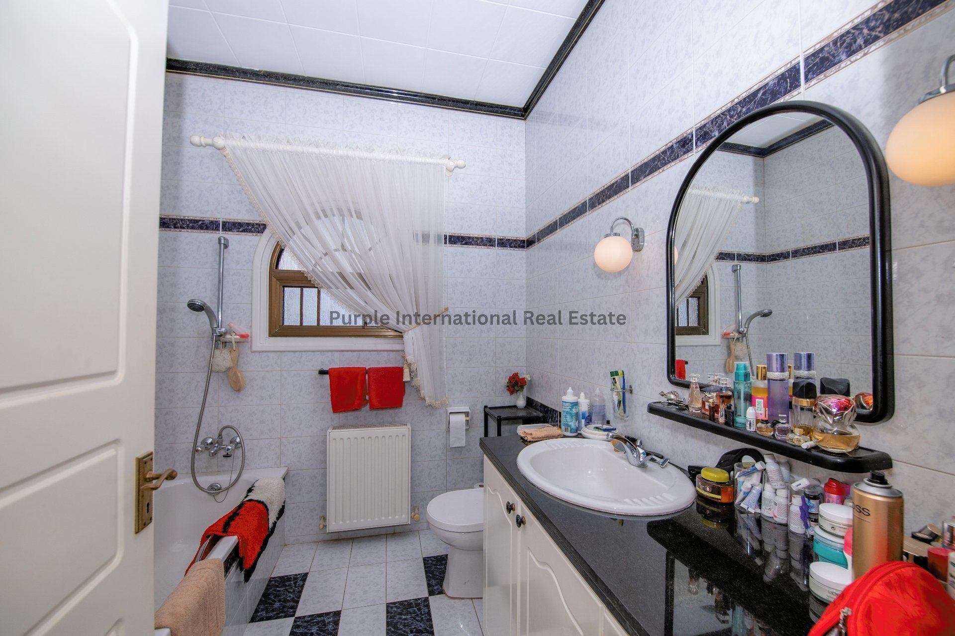 5 chambres Villa à Tala, Paphos, Chypre No. 7781