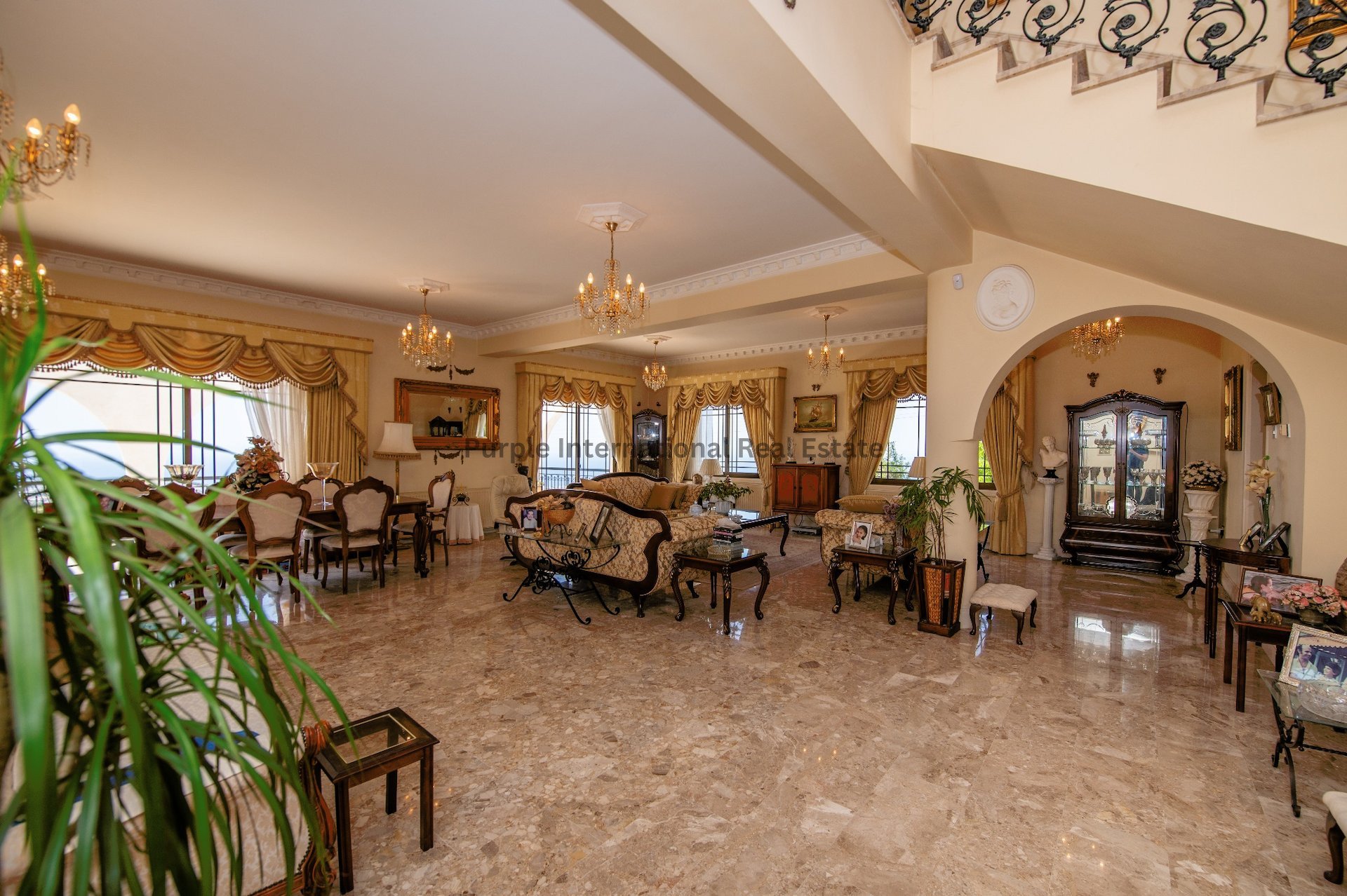 5 chambres Villa à Tala, Paphos, Chypre No. 7781