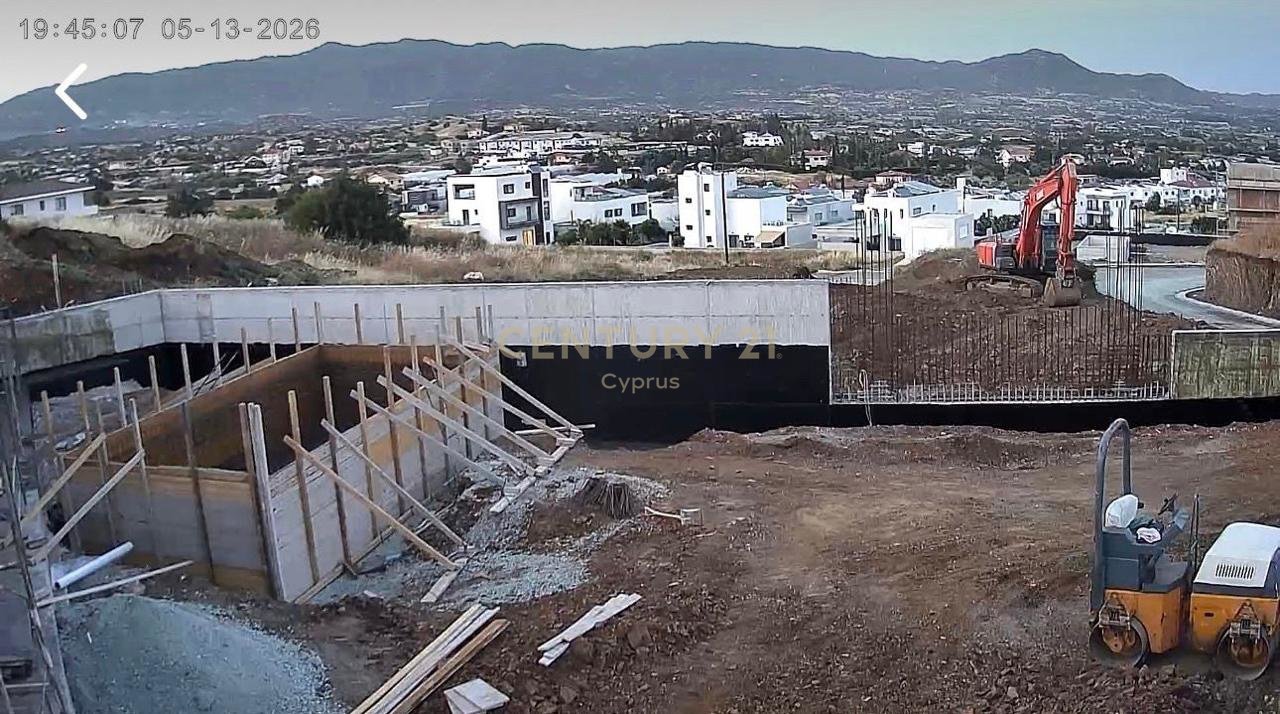 3 bedrooms Villa in Parekklisia, Limassol, Cyprus No. 53487