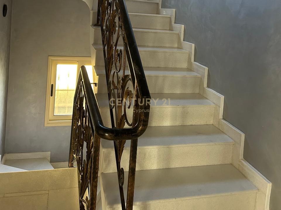 7 chambres Villa à Germasogeia, Limassol, Chypre No. 55484