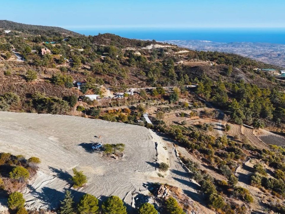 Land in Kellaki, Limassol, Cyprus No. 55485